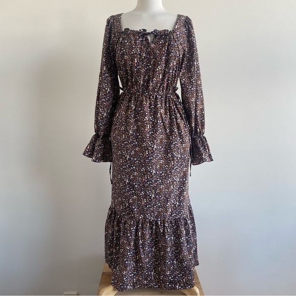 Love Riche Dresses & Skirts - NWT Flowy Long Sleeve Floral Boho Midi Maxi Dress with Pocket